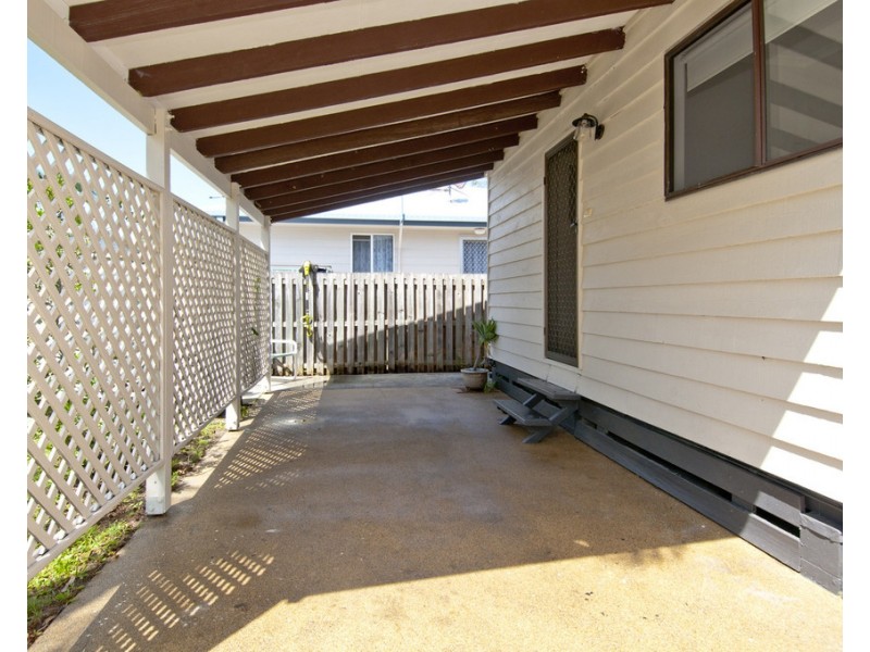 16 Lake Court, Bethania QLD 4205