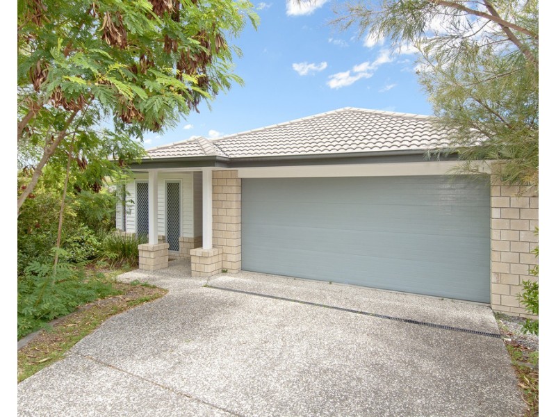 33 Frankland Ave, Waterford QLD 4133