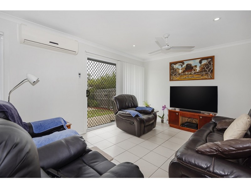 37b Goundry Dr, Holmview QLD 4207