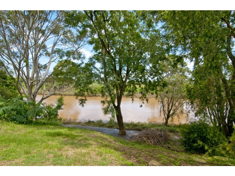 8 Galena Court, Bethania QLD 4205