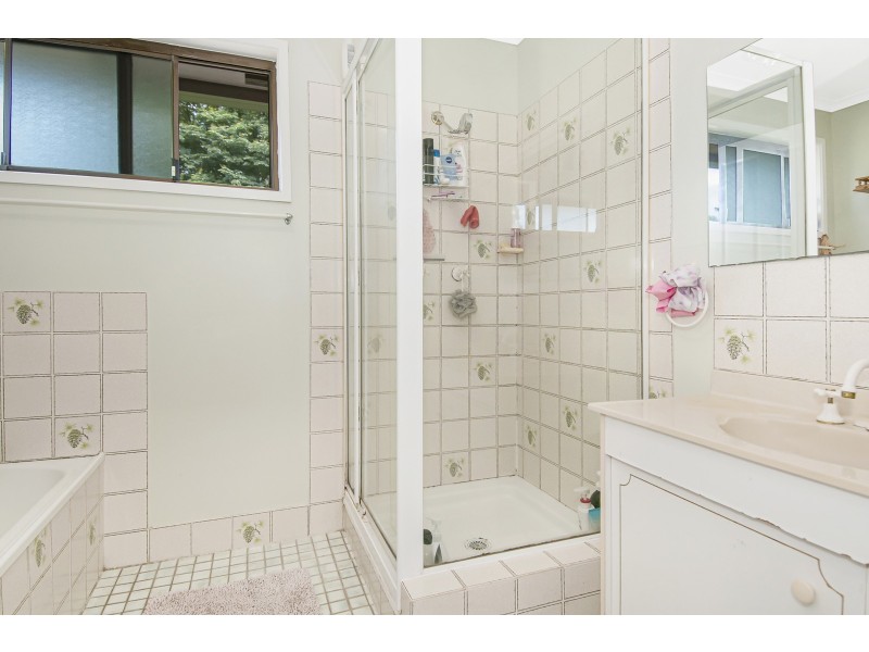 8 Galena Court, Bethania QLD 4205