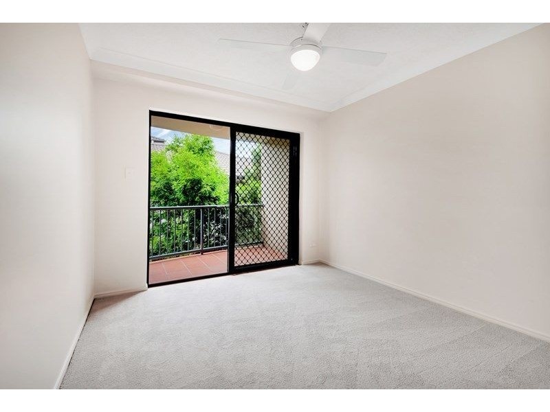 12/21 George Street, Burleigh Heads QLD 4220