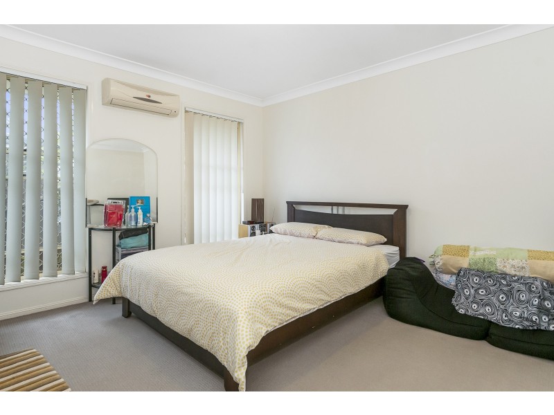 8 Lifestyle Close, Waterford West QLD 4133