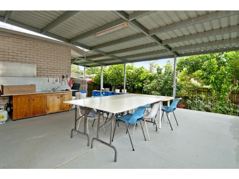 8 Lifestyle Close, Waterford West QLD 4133