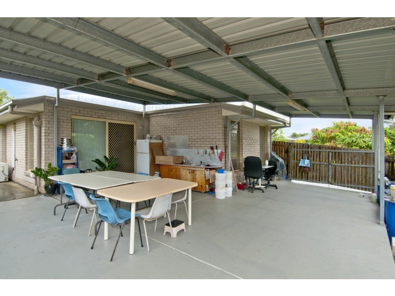 8 Lifestyle Close, Waterford West QLD 4133