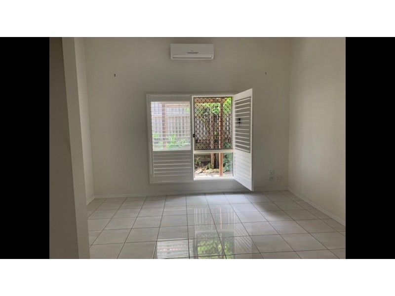 7 Carnarvon Cres, Waterford QLD 4133