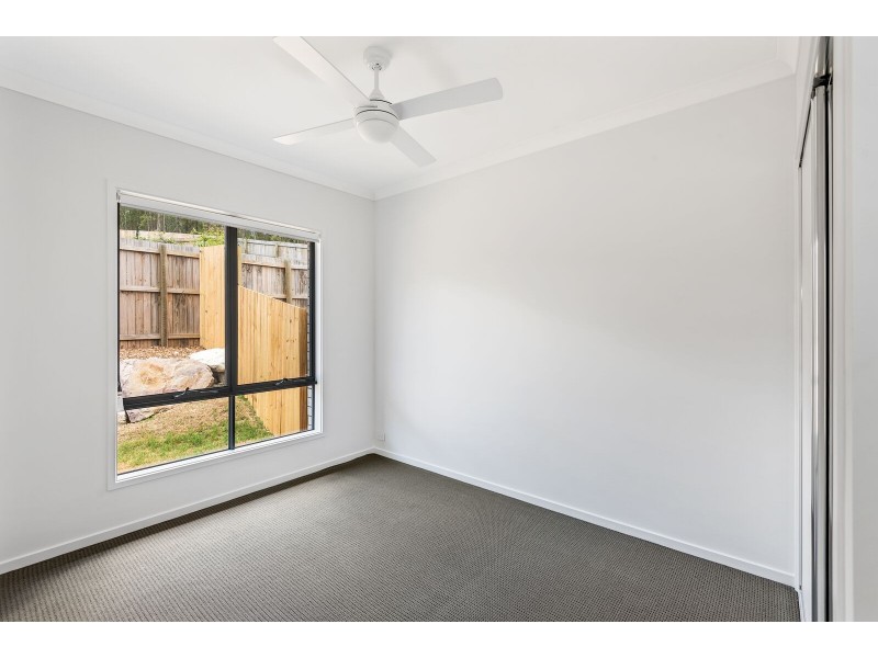 2/17 Savannah Court, Waterford QLD 4133