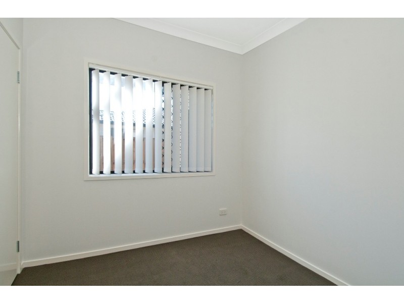 43b2 Evergreen Ave, Loganlea QLD 4131