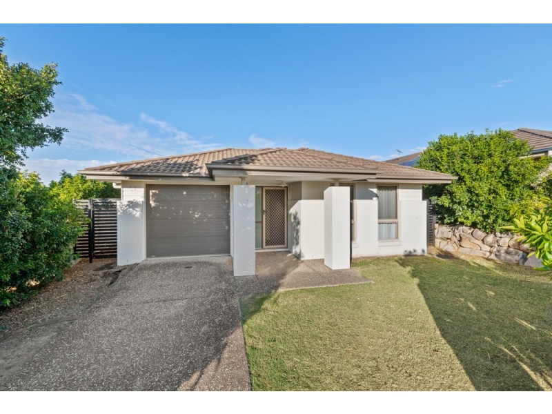 5 Rothbury Avenue, Holmview QLD 4207