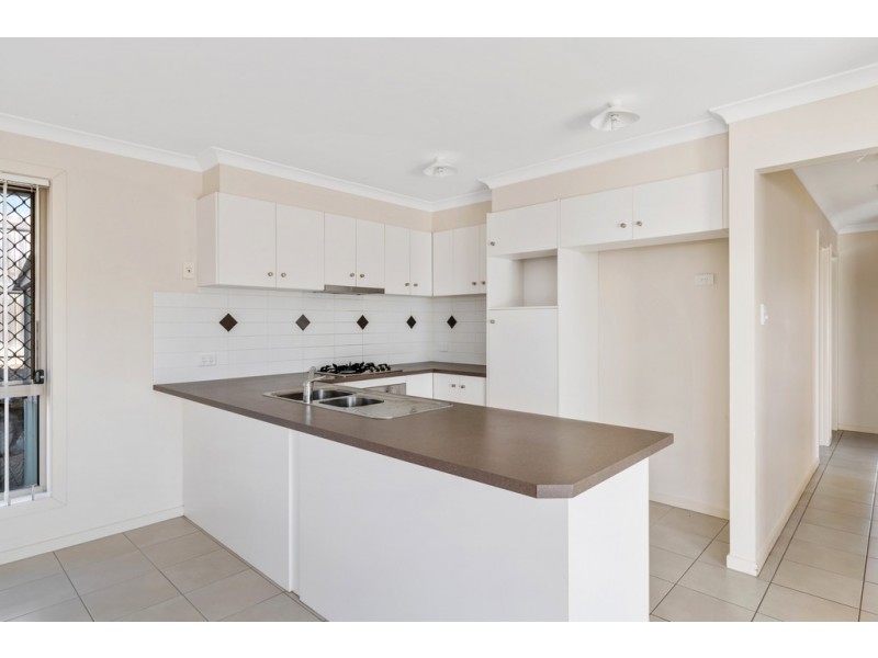 5 Rothbury Avenue, Holmview QLD 4207