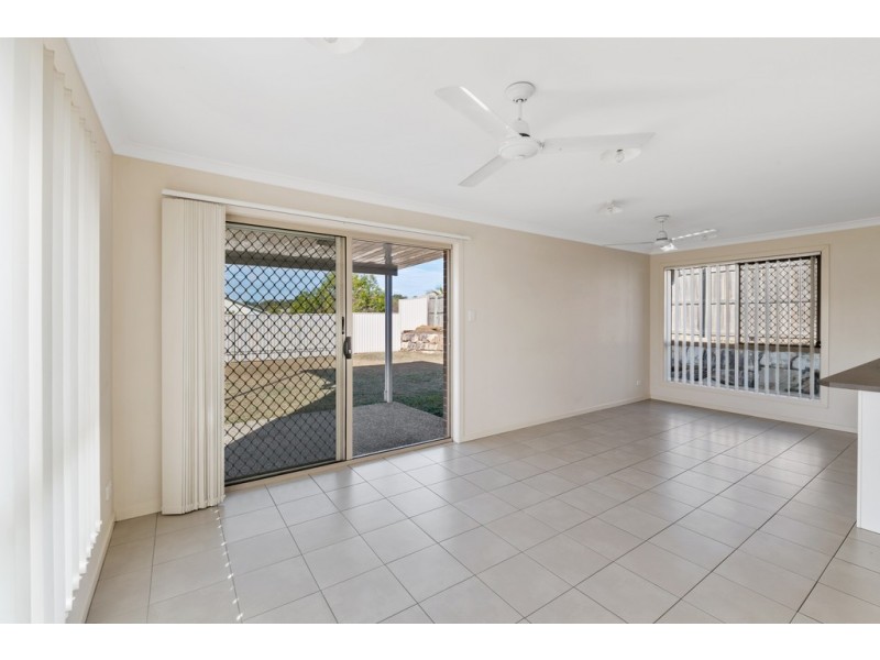 5 Rothbury Avenue, Holmview QLD 4207