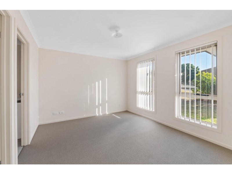 5 Rothbury Avenue, Holmview QLD 4207