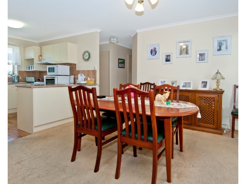 174/16 Holzheimer Rd Regal Waters, Bethania QLD 4205