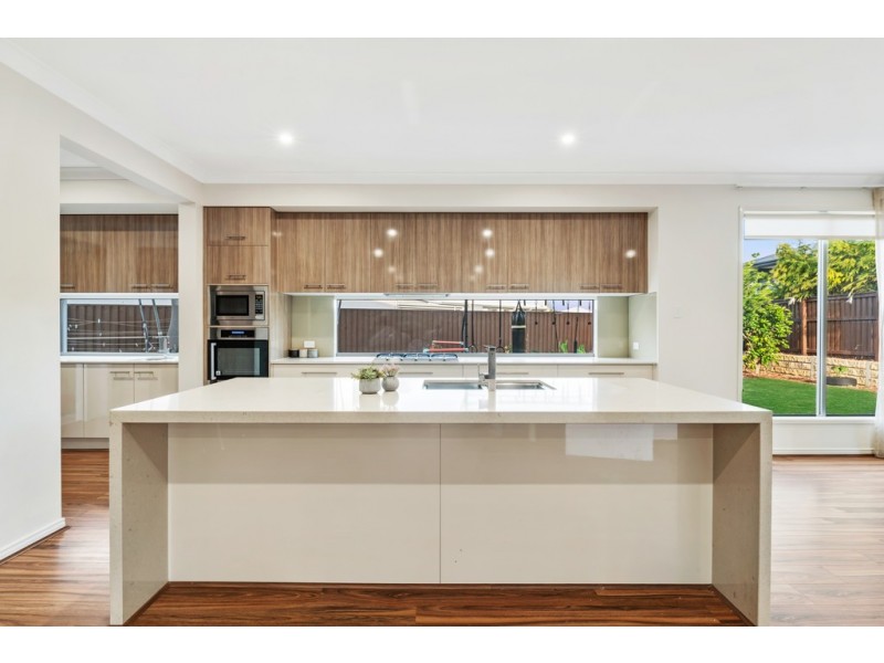 38 Kookaburra Circuit, Rochedale QLD 4123