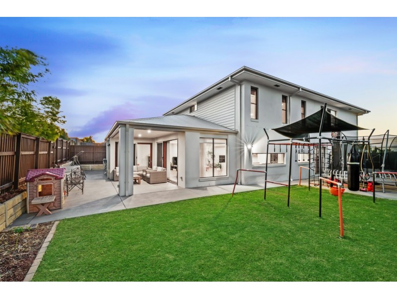 38 Kookaburra Circuit, Rochedale QLD 4123