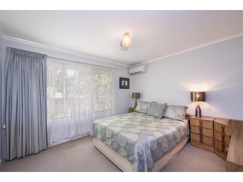 9-11 Richards Street, Loganlea QLD 4131