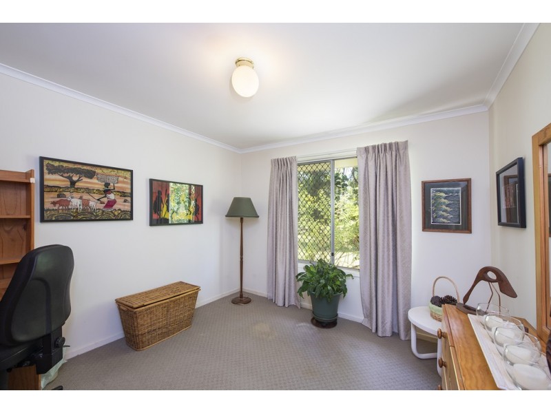 9-11 Richards Street, Loganlea QLD 4131