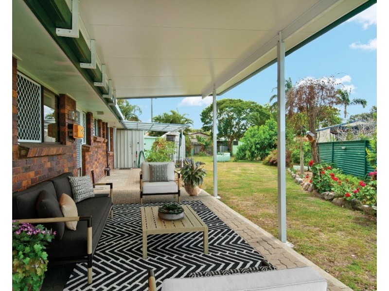 17 Limerick Drive, Crestmead QLD 4132