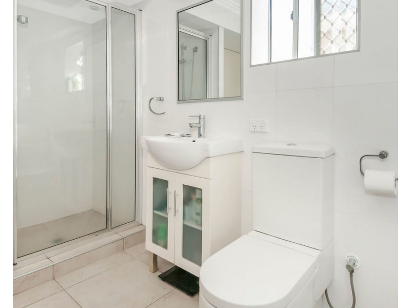 1a Pinelands Street, Loganlea QLD 4131