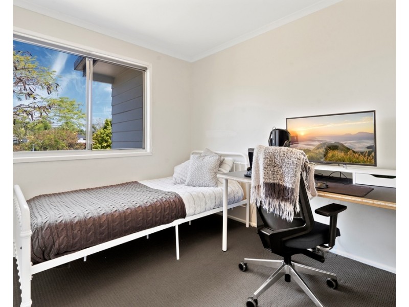 1 Melinda Street, Marsden QLD 4132