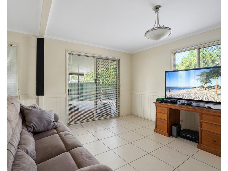 7 Moffatt Rd, Waterford West QLD 4133