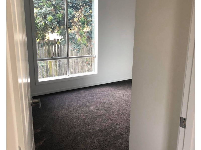 7 Moffatt Rd, Waterford West QLD 4133