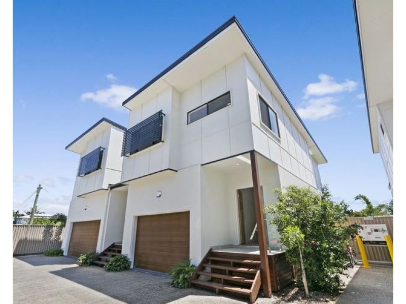 3/4 Meyer Street, Southport QLD 4215