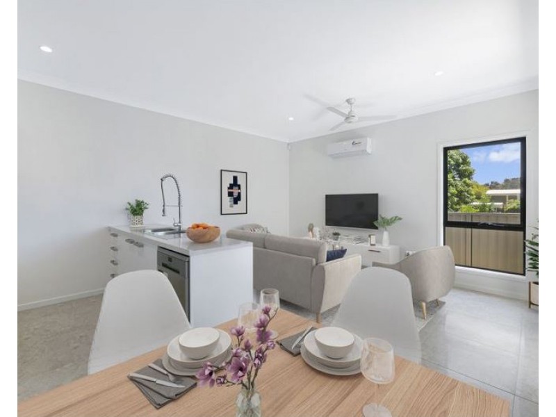 3/4 Meyer Street, Southport QLD 4215