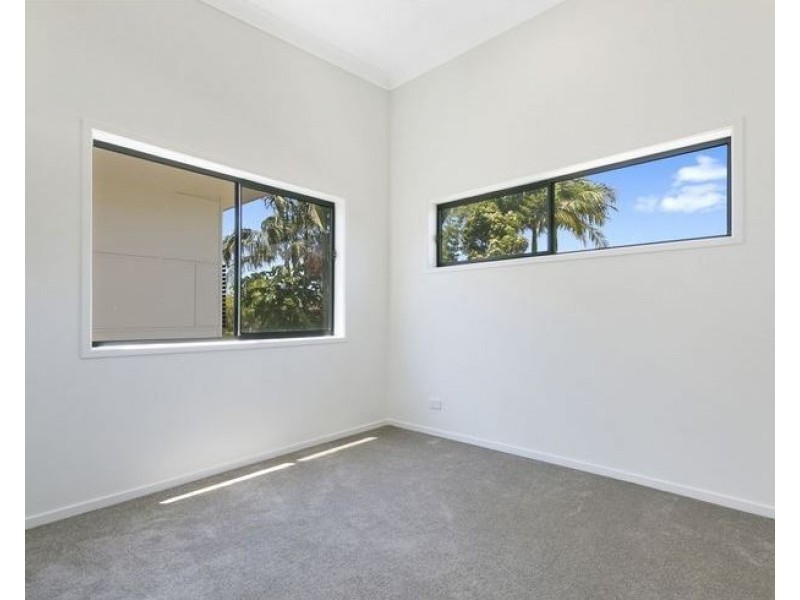 3/4 Meyer Street, Southport QLD 4215