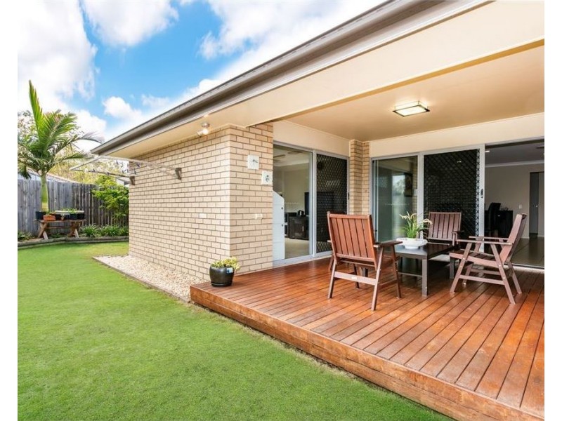 3 Wallaman Close, Waterford QLD 4133