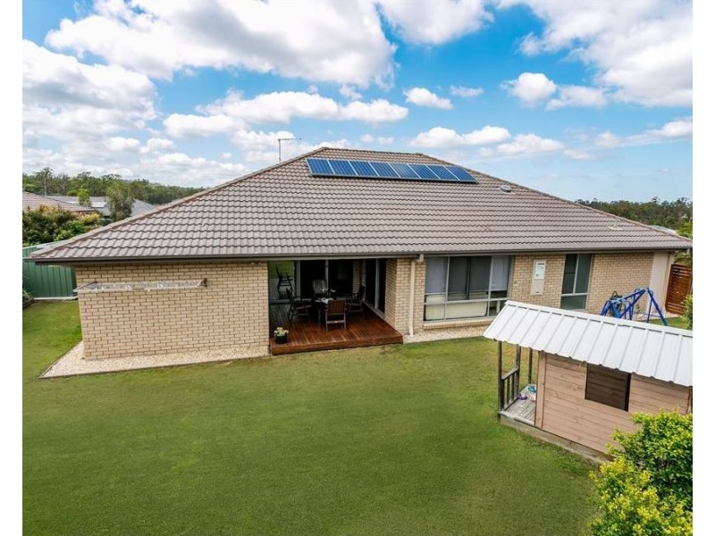 3 Wallaman Close, Waterford QLD 4133