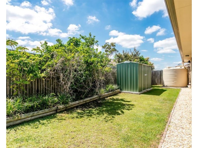3 Wallaman Close, Waterford QLD 4133