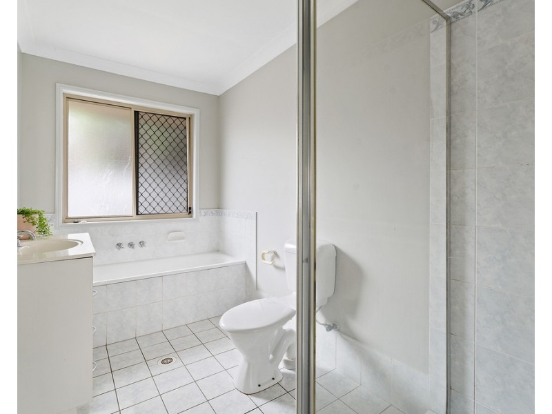 64 Muchow Rd, Waterford West QLD 4133