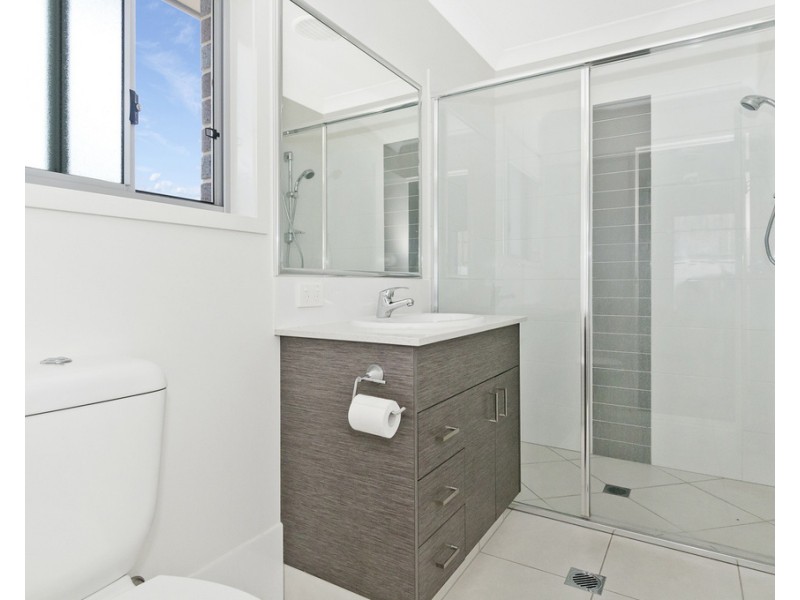 27 Nova Street, Waterford QLD 4133