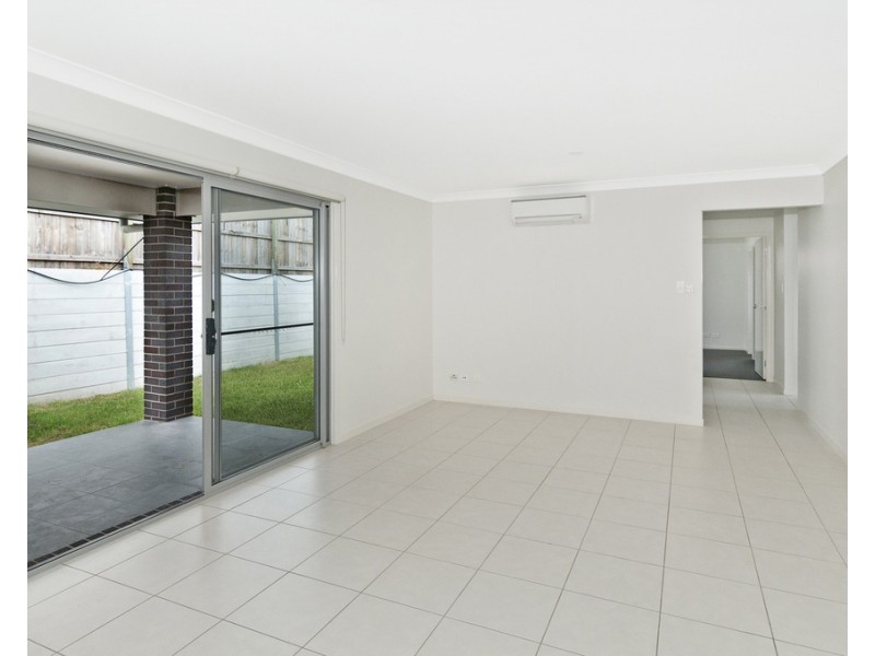 27 Nova Street, Waterford QLD 4133