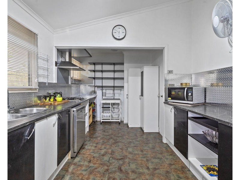 29 Magnetic Drive, Tamborine Mountain QLD 4272