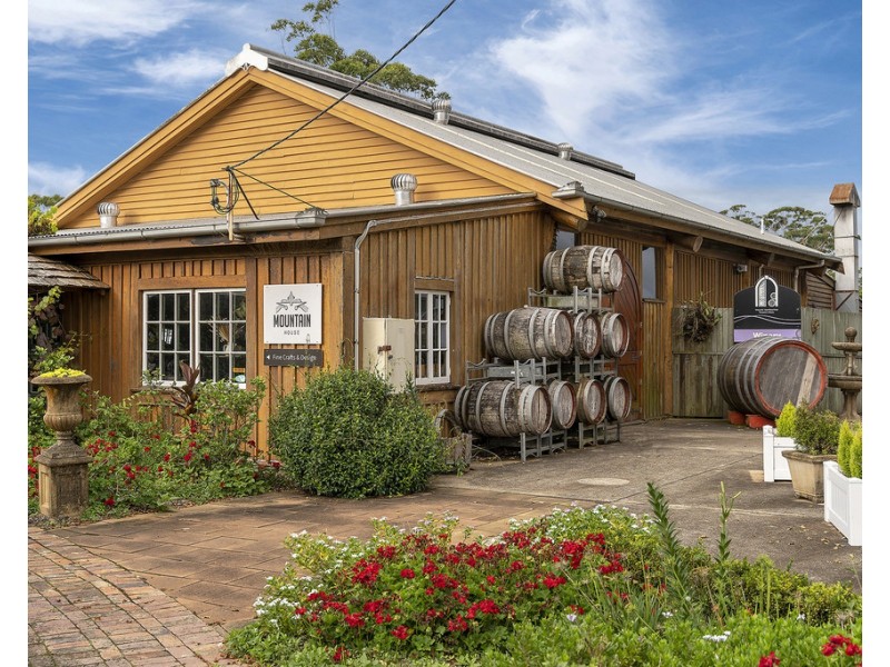 29 Magnetic Drive, Tamborine Mountain QLD 4272