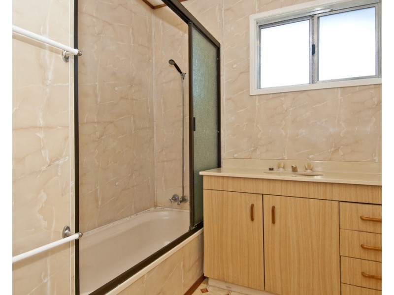 8 Bunda Street, Slacks Creek QLD 4127