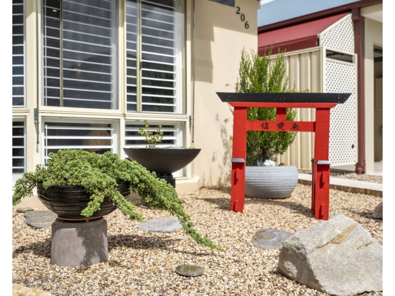 Villa 206/196 Logan Street, Eagleby QLD 4207