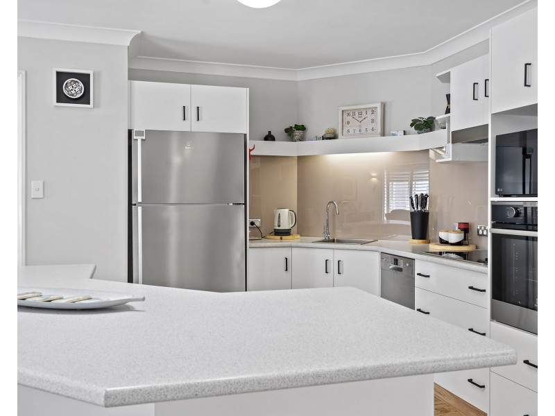 Villa 206/196 Logan Street, Eagleby QLD 4207