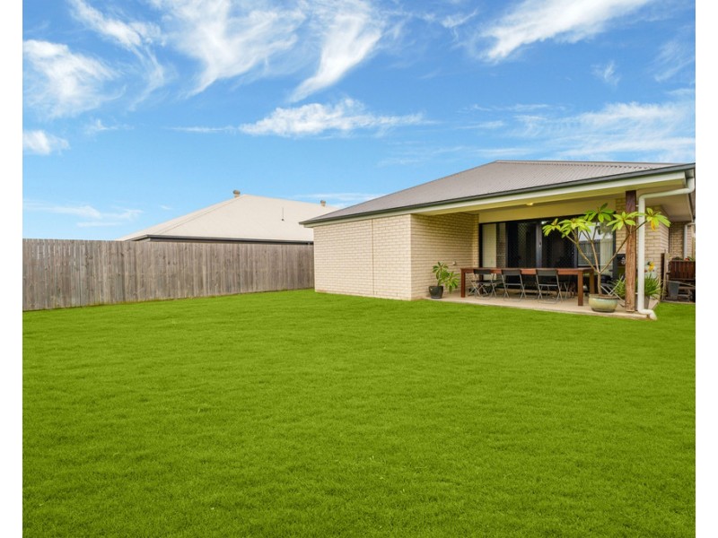 19 Sunstone Court, Logan Reserve QLD 4133