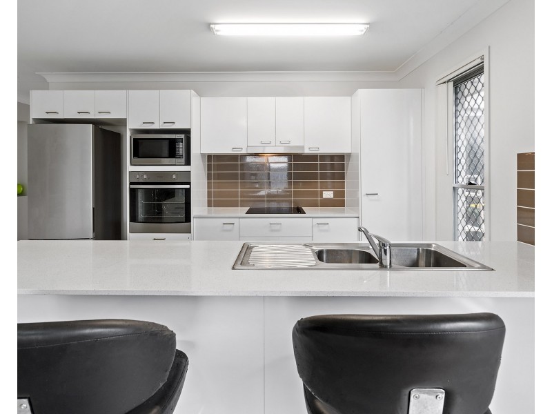 51 Clearwater Street, Bethania QLD 4205