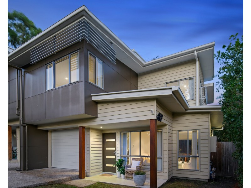 53 Whites Rd, Chermside West QLD 4032