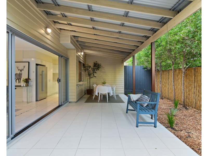 53 Whites Rd, Chermside West QLD 4032