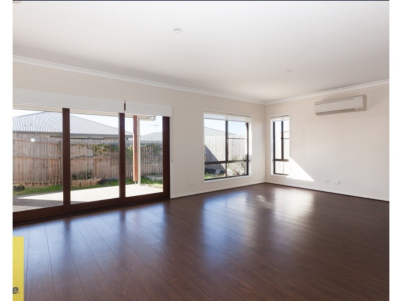 29 Bailey Street, Yarrabilba QLD 4207