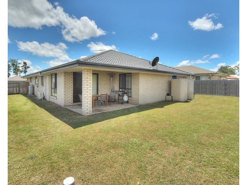 12 Rasmussen Ave, Marsden QLD 4132
