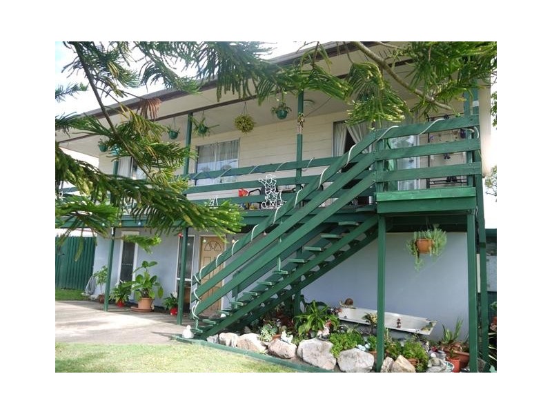 7 Pinewood St, Crestmead QLD 4132