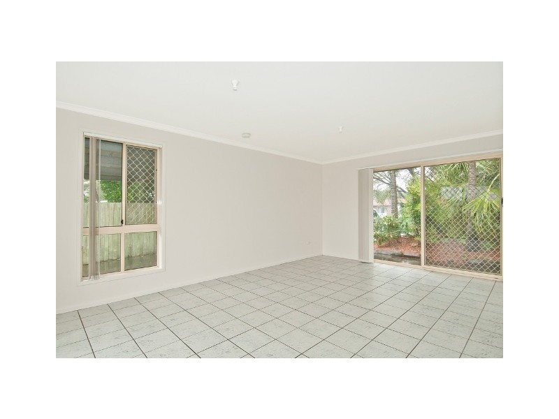 5 Copper Dr, Bethania QLD 4205