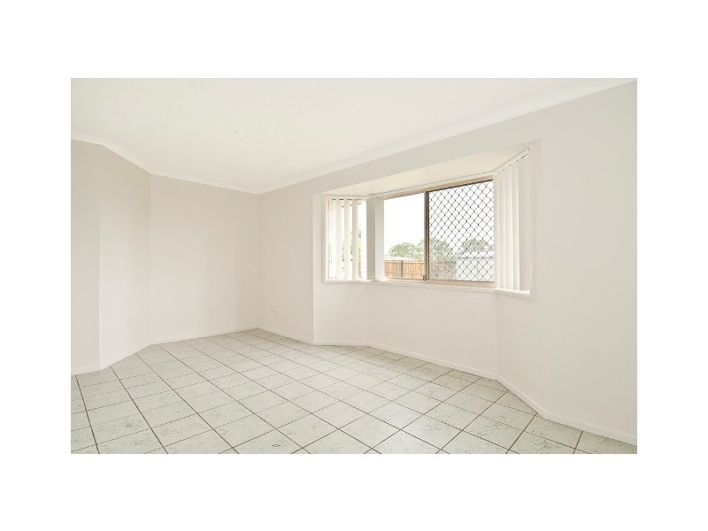 5 Copper Dr, Bethania QLD 4205