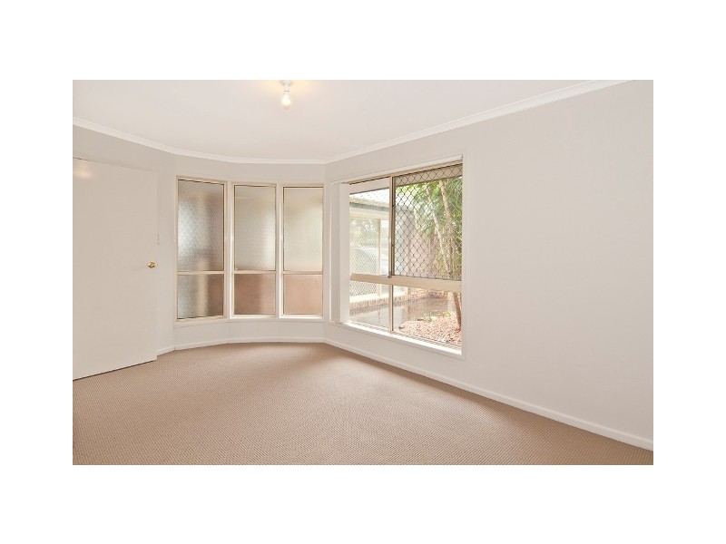 5 Copper Dr, Bethania QLD 4205